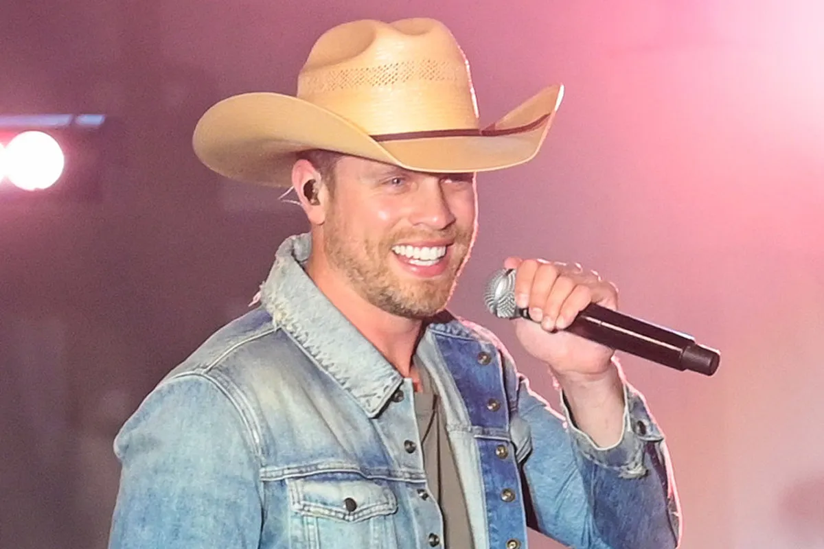 Dustin Lynch
